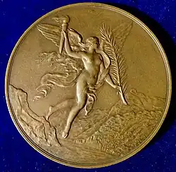 Die Helvetia über dem Vierwaldstättersee fliegend, auf einer Medaille von Alphée Dubois zur 600-Jahr-Feier der Eidgenossenschaft