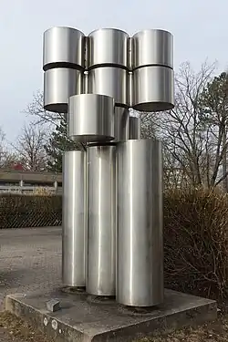 ohne Titel von Günter Tollmann an der Grundschule Zugspitzstraße⊙49.408811.11731