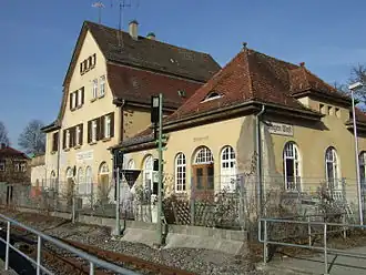 Bahnhofsgebäude