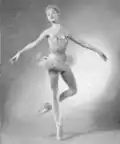 Tanaquil LeClercq im Puderquasten-Tutu in George Balanchines Nussknacker, 1954