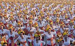 Tari Tenun (Webtanz)