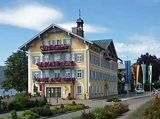 Rathaus Tegernsee, Rathausplatz 1[1]