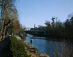 Teltowkanal mit Böckmannbrücke