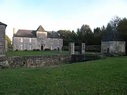 Manoir de la Cour, Herrenhaus