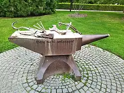 Till-Eulenspiegel-Amboss (interaktiv, 2011)