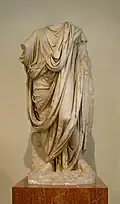 Togastatue, heute im Museo Nacional de Arte Romano, Mérida