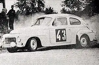 Tom Trana auf einem Volvo PV544 bei der 1000-Seen-Rallye 1963