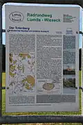 Informationstafel zum Totenberg am Lumda-Wieseck Radwanderweg