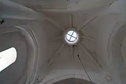 St-Martin, Clam, angevin. Gewölbe, Fenster zum Laternen­geschoss, da es auch Glockengeschoss