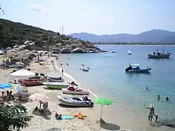 Strand Tourkolimano in der Nähe von Sykia