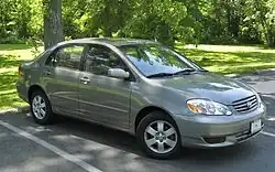 Toyota Corolla Stufenheck (2002–2004)