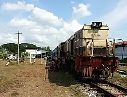 Bahnhof Ye mit einem Zug nach Mawlamyine