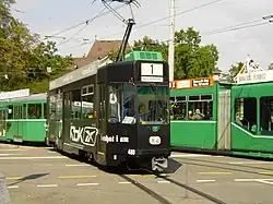Be 4/4 489 mit Werbeanstrich auf dem Centralbahnplatz