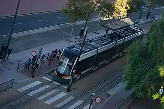 Wagen 4224 an der Haltestelle Sant Miquel dels Reis