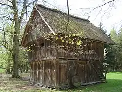400 Jahre alter Treppenspeicher auf dem Hiesterhof