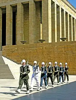 Wachablösung am Atatürk-Mausoleum in Ankara