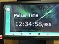 Display der Pulsar-Uhr (Sektion Satteldach der Kirche)