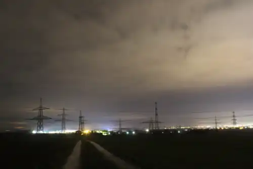 Umspannwerk Bergrheinfeld (um 1980) im Hintergrund rechts Schweinfurt