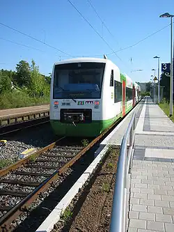 Ein Unterfranken-Shuttle am Schweinfurter Stadtbahnhof