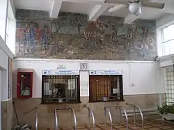 Fahrkartenausgabe mit Mosaik, 2010