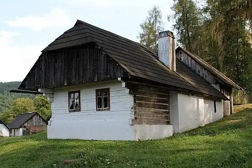 Haus in Volksbauweise