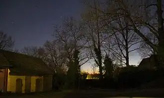 Konjunktion der Planeten Venus und Jupiter, am 1. März 2023, 19.05 Uhr, in Lehnin aufgenommen.