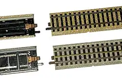 Vergleich Märklin Modellgleis 1953–1957, Lizenz VB hinten und VB Gleis 1945–1962 vorne, 2024