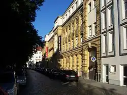 Gebäude in der Reudnitzer Straße 1–7 (Zustand 2012 nach der Sanierung)