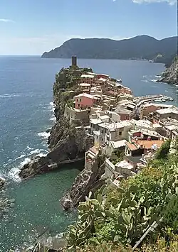 Der Ort Vernazza in den "Cinque Terre"