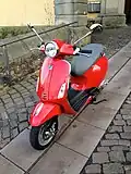 Vespa Primavera 50 4T 4V, seitlich