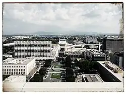 Viale della Civiltà del Lavoro mit Blick auf den Palazzo dei Ricevimenti e dei Congressi