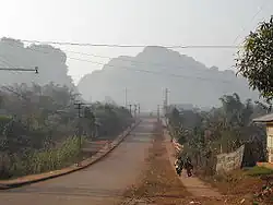Hauptstraße von Vieng Xai