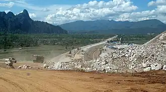 Bau des Abschnitt von Vientiane nach Vang Vieng