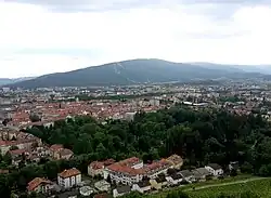 Stadtpark und Zentrum, Blick vom Pyramidenhügel