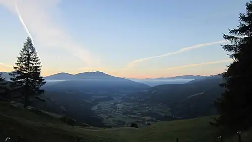 Blick vom Ortsteil Maltaberg ins Tal