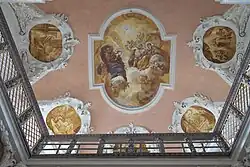 Deckenfresken im Vorraum