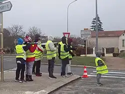 Gelbwestenprotest in Villeneuve-la-Guyard (Yonne) am 1.&nbsp;Dezember 2018