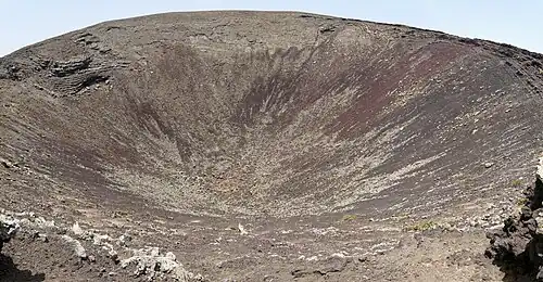 Blick in den Krater des Calderón Hondo