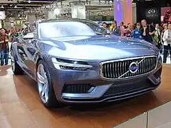 Volvo Concept Coupé, rechte Seite