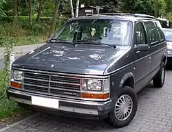 Chrysler Voyager (1987–1990)