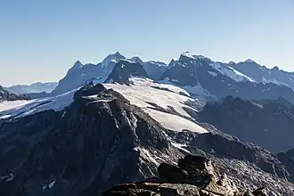 Elwertätsch (linke Bildmitte) zwischen Sackhorn und Birghorn