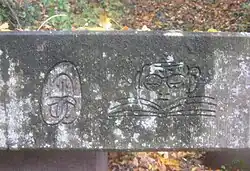 Brezelkopf und lesender Viertelesglaskopf.