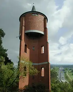 Wasserturm und B&nbsp;45