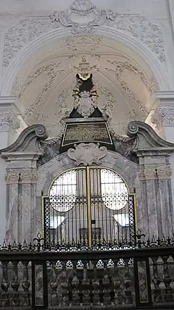 Wedderkop Kapelle mit lateinischer Portalinschrift