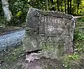 Wegweiserstein am Leopoldstein, Richtung Süden zu den „Drei Eichen“
