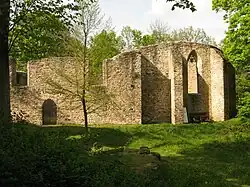 Weischlitz Burgsteinruinen untere Kirche von Süden