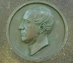 Portraitrelief, Grabmal Georg Curtius, Bronze, 1885