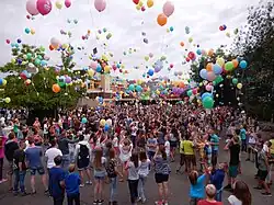Das Wiedtal-Gymnasium unter dem Motto „Das WTG ist bunt!“