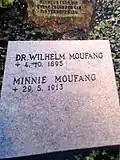 Grabplatte für Wilhelm und Minnie Moufang