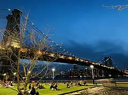 Park und Brücke am Abend (2021)